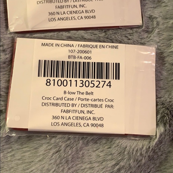 3 B Low the belt card holder - Picture 3 of 5